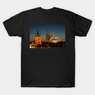 Koelner Dom at dusk T-Shirt